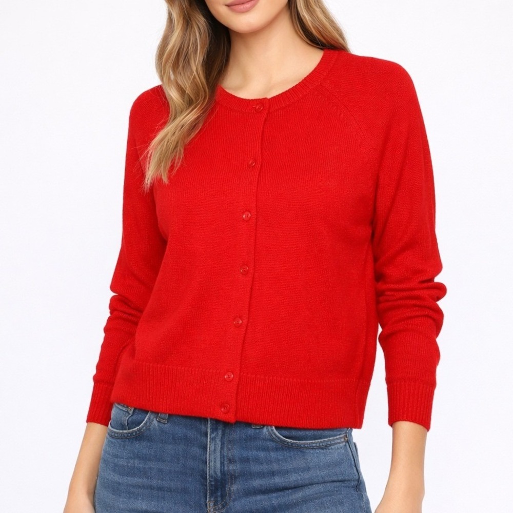 NWT Rumored Seabrook Cardigan Rose Red Crew Neck Button Front Knit Sweater L‎